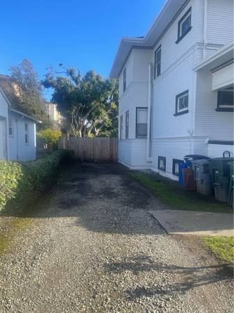 4BR/2BA Single Family House · San Leandro photo 3