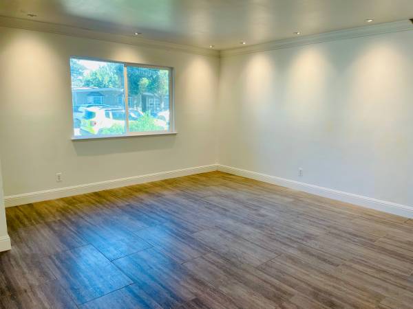 2BR/1BA Duplex · San Mateo photo 4