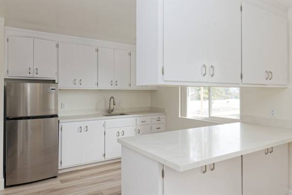 3BR/2BA Apartment · San Leandro photo 5