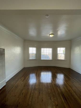 3BR/1BA Duplex · Emeryville photo 4
