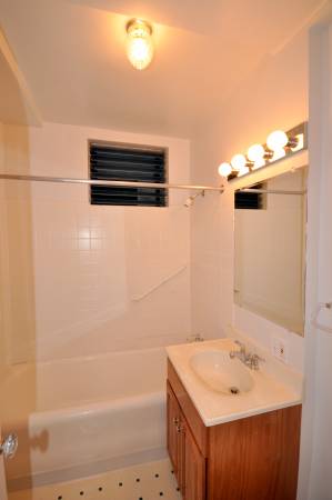 0BR/1BA Apartment on Fulton · San Francisco photo 3