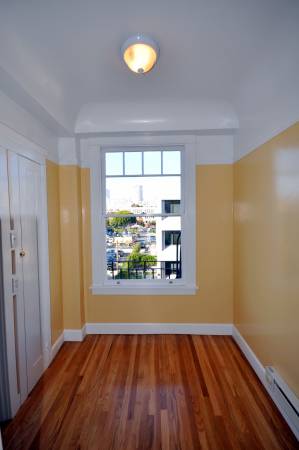 0BR/1BA Apartment on Fulton · San Francisco photo 4