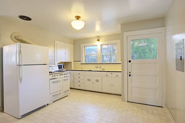 1BR/1BA Flat · Petaluma photo 3