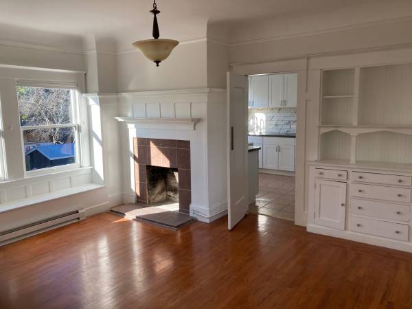 2BR/1BA Single Family House · Oakland