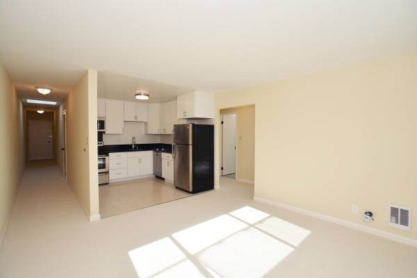 2BR/1BA Apartment on 48th Ave · San Francisco photo 5