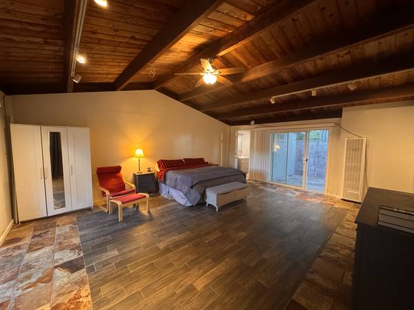 3BR/2BA Single Family House · Redwood City photo 5