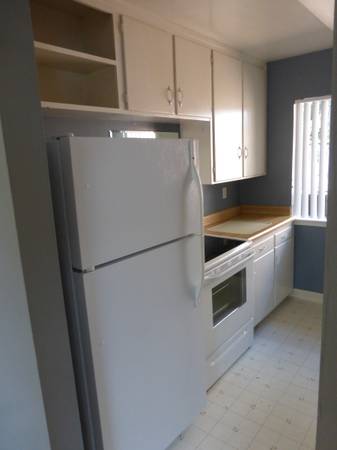 2BR/1BA Duplex on Buena Vista · Santa Cruz photo 5