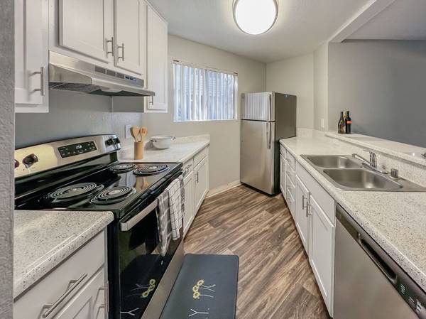 2BR/2BA Apartment · Pittsburg