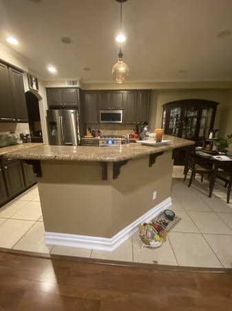 4BR/4BA Townhouse · San Jose photo 3
