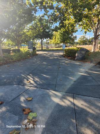 4BR/3BA Single Family House · Healdsburg photo 3