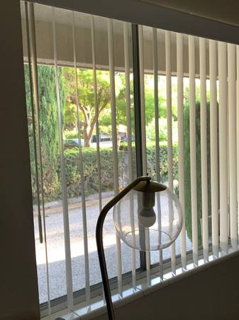 3BR/2BA Single Family House · Mountain View photo 4