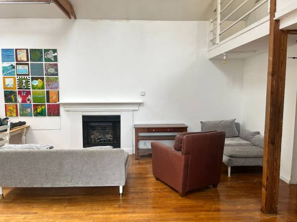 4BR/2BA Single Family House · Santa Cruz photo 3