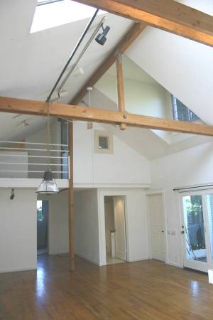 4BR/2BA Single Family House · Santa Cruz
