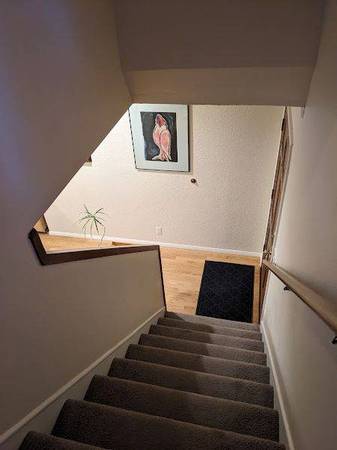 2BR/3BA Single Family House · Kenwood photo 5
