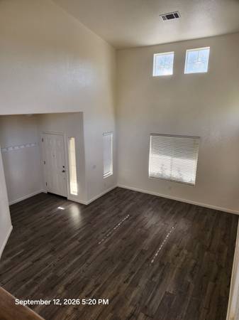 4BR/3BA Single Family House · Healdsburg photo 3