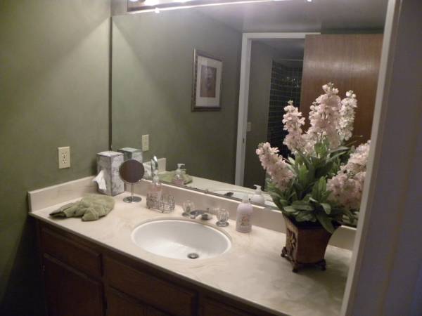 1BR/1BA Single Family House · Pleasant Hill photo 4