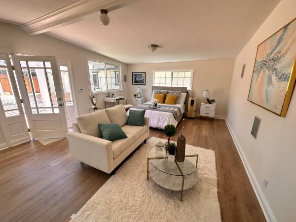 0BR/1BA In Law Adu · Saratoga photo 2