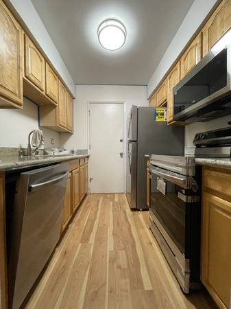 2BR/2BA Condo · Concord