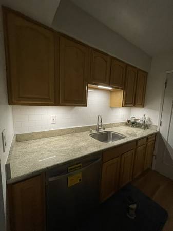 2BR/2BA Condo · Concord photo 5