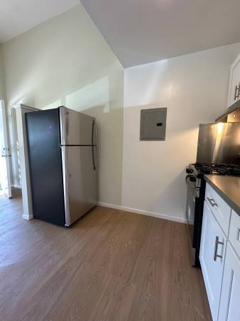 1BR/1BA Apartment on Balboa Street · San Francisco photo 5