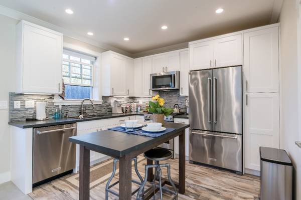 0BR/1BA Single Family House · Atherton