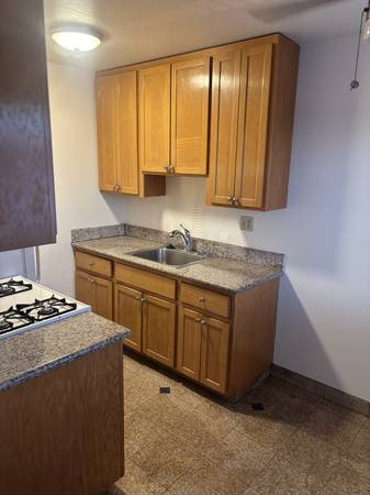 1BR/1BA Apartment · San Leandro photo 5