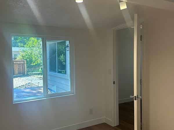2BR/1BA Single Family House on Orchard Ave · Monte Rio photo 5