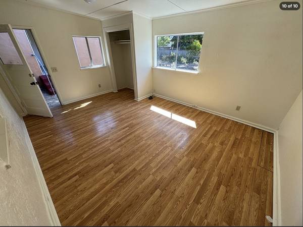 3BR/2BA Single Family House · Santa Cruz photo 2
