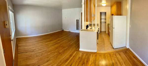 1BR/1BA Apartment · Oakland photo 2