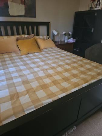 2BR/1BA Apartment · Berkeley