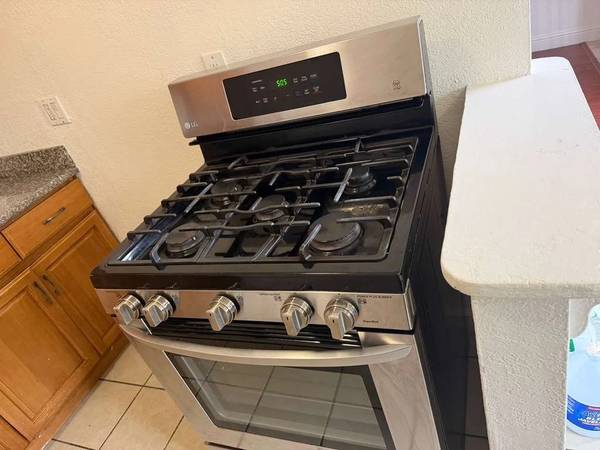 2BR/1BA Apartment on S 17th St · Richmond photo 2