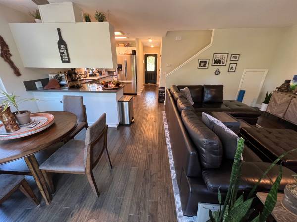 3BR/3BA Townhouse · Scotts Valley photo 4