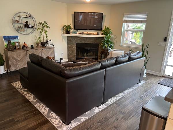 3BR/3BA Townhouse · Scotts Valley photo 2