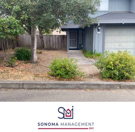 2BR/2BA Duplex on 1st St West · Vineburg