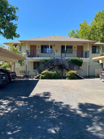 2BR/1BA Apartment on Oregon St · El Verano photo 2