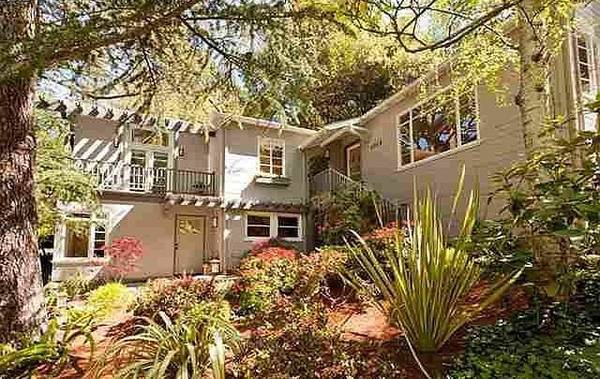 4BR/3BA Single Family House · Oakland