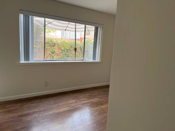 1BR/1BA Other · Redwood City photo 3
