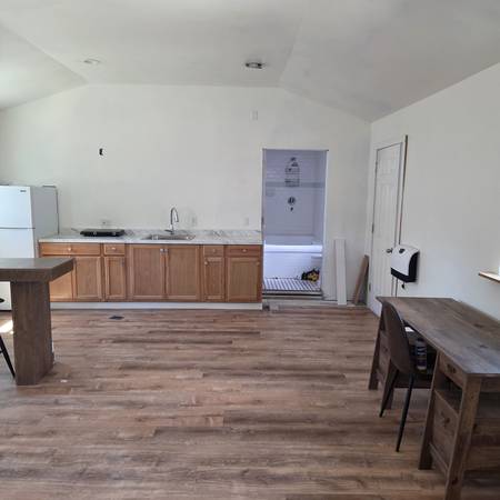 0BR/1BA Apartment · Capitola photo 3