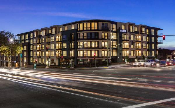 Apartments on Broadway · Oakland photo 5
