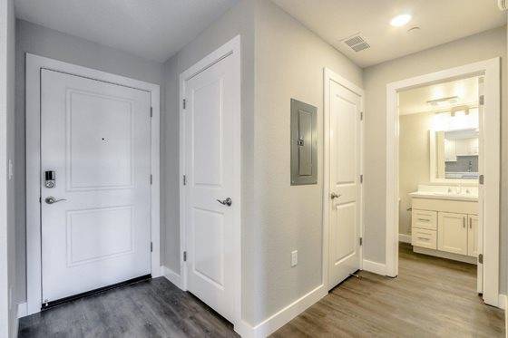 1BR/1BA Apartment · Walnut Creek photo 4