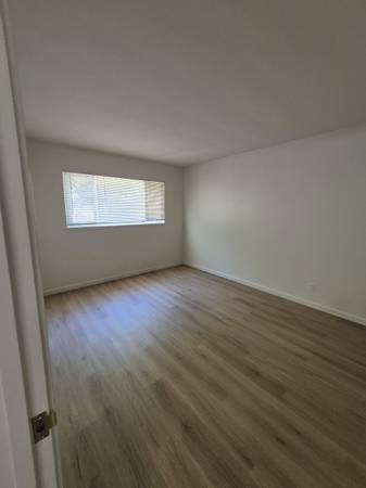 2BR/1BA Apartment on Corte Lenosa Ave. · Greenbrae photo 5
