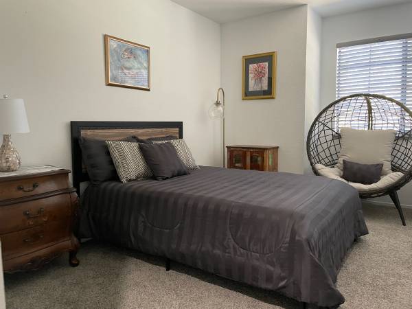 3BR/3BA Single Family House · Pleasanton photo 2