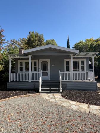 2BR/1BA Single Family House · Fremont