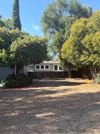 2BR/1BA Single Family House · Fremont photo 2