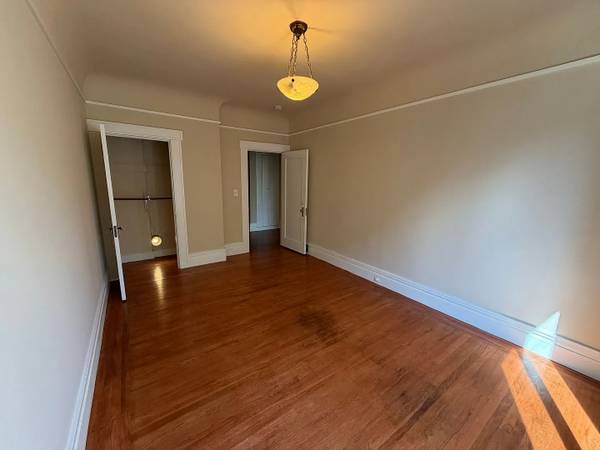 2BR/2BA Apartment on Fillmore St · San Francisco photo 3