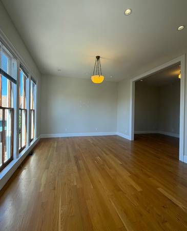 1BR/1BA Apartment on E 32st · Oakland photo 5