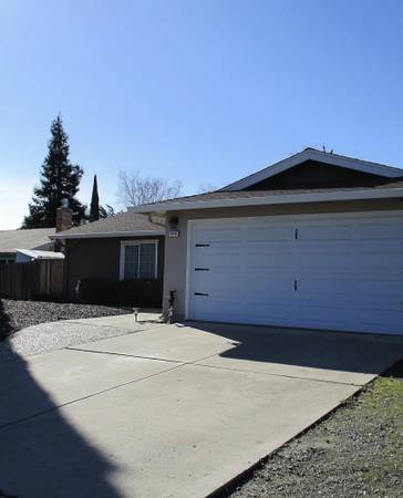 3BR/2BA Single Family House on Dimaggio Way · Antioch