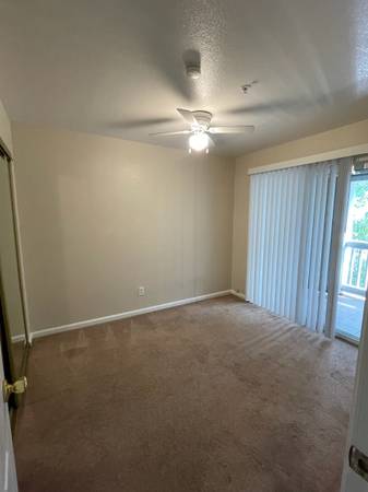 2BR/1BA Apartment on 8th St Santa Rosa · Sebastopol photo 5