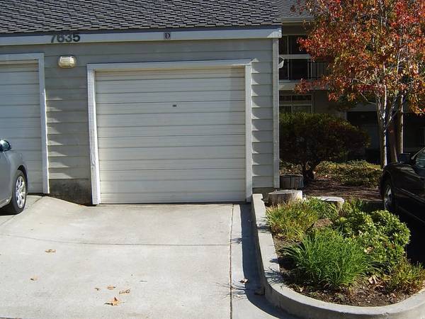 2BR/2BA Condo · Castro Valley photo 4