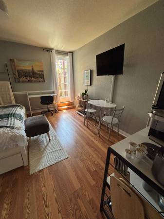 1BR/1BA In Law Adu · Emeryville photo 4